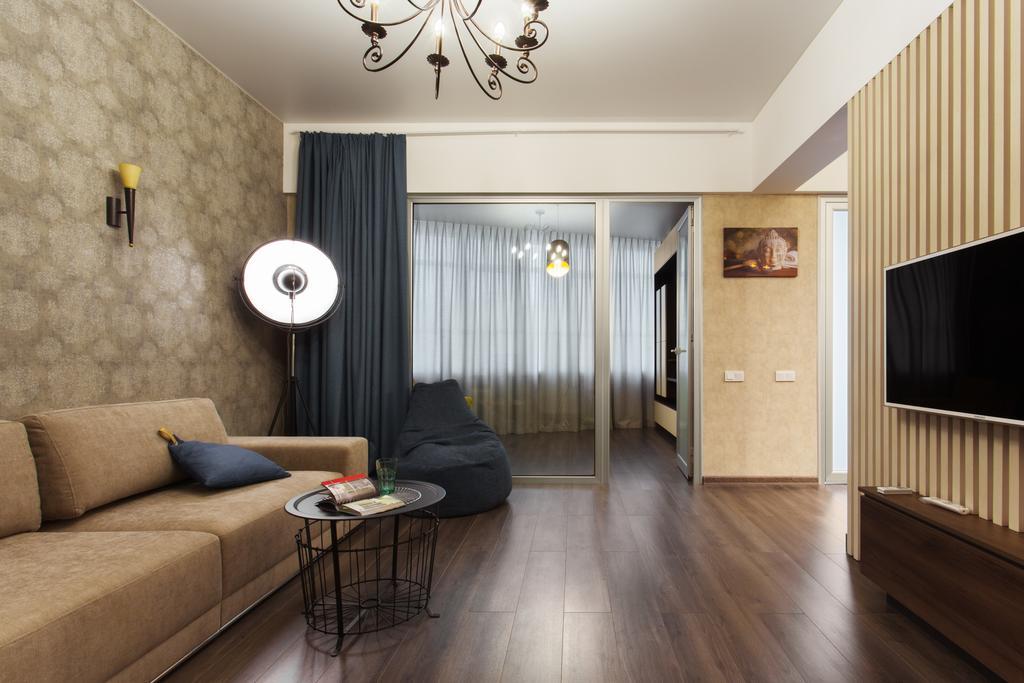 Modern Double Bedroom Apartment In Arkadia Odessza Kültér fotó
